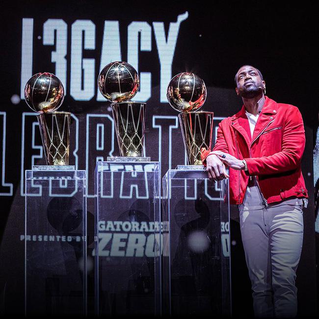 记者：罗马联系法比奥-席尔瓦团队，但若吉拉西离队他将留下（记者称罗马已接触法比奥-席尔瓦团队，但若吉拉西离队，席尔瓦将选择留队）