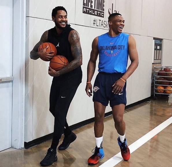 奥莱报：尼科-帕斯有望参加明年世界杯，完赛后大概率回皇马（奥莱报：尼科-帕斯有望出战明年世界杯，赛事结束后大概率回归皇马）