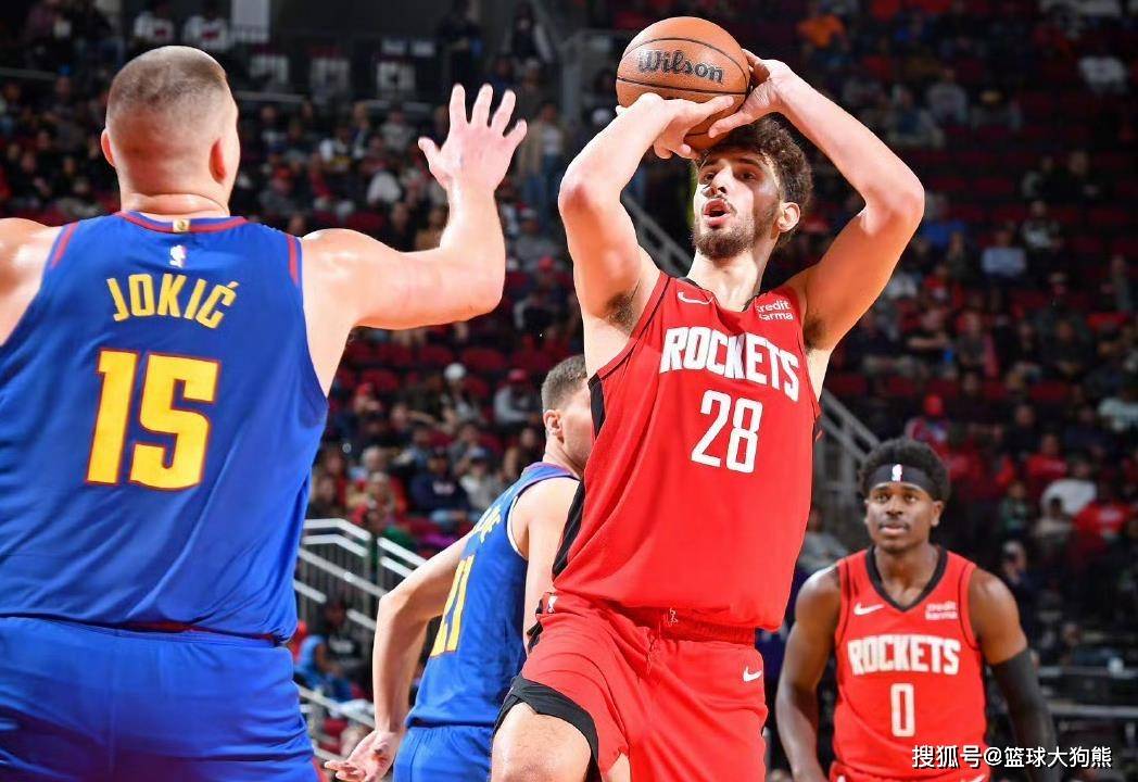 能传能射，姆巴佩是本赛季西甲首位3场比赛传射建功的球员（进攻全能，姆巴佩成本赛季西甲首位三场比赛完成传射的球员）