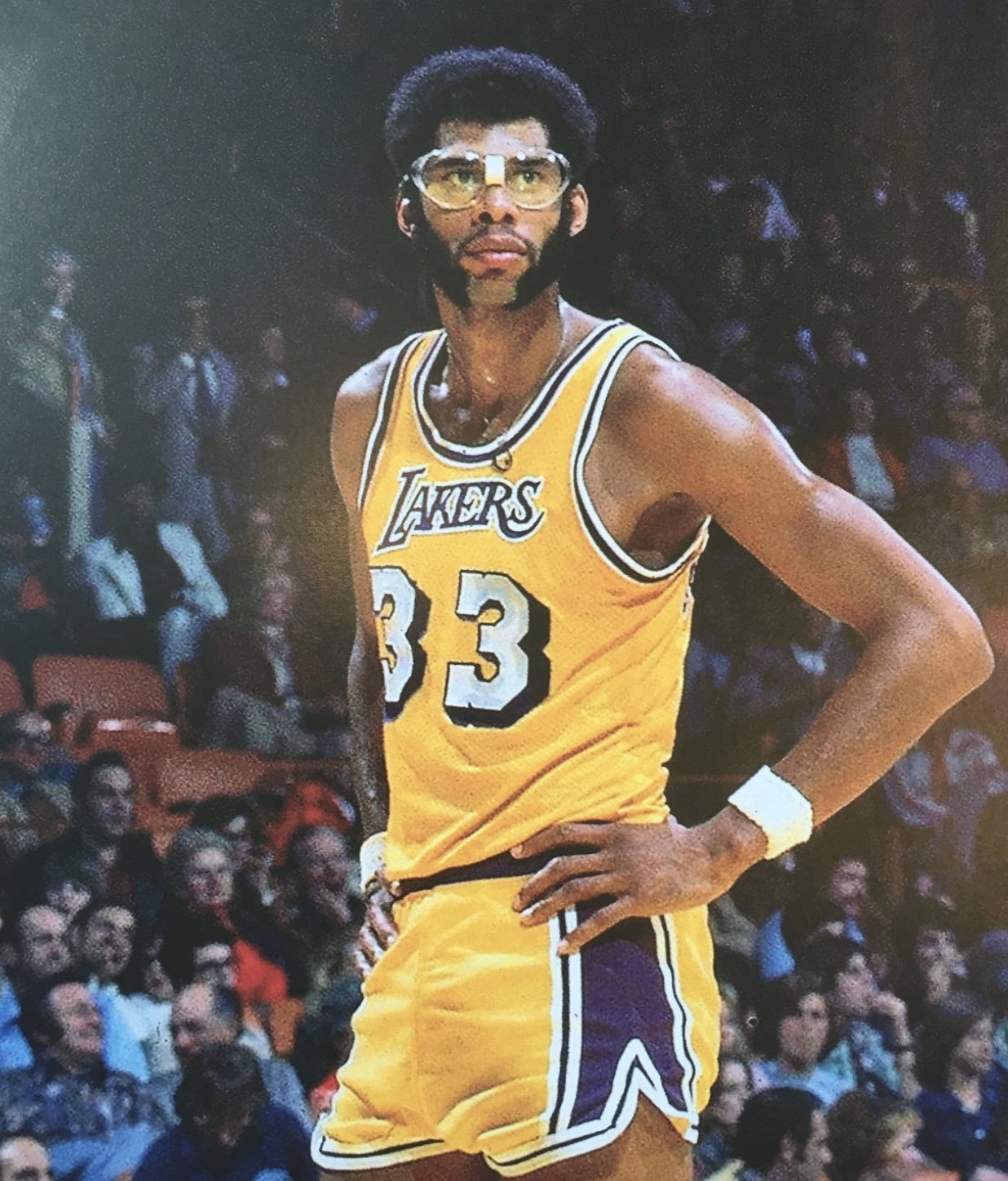 快船遗憾败给灰熊，球星关键时刻掉链子，祖巴茨表现明显下滑，保罗无责（快船憾负灰熊：关键时刻球星哑火，祖巴茨状态下滑，保罗无责）