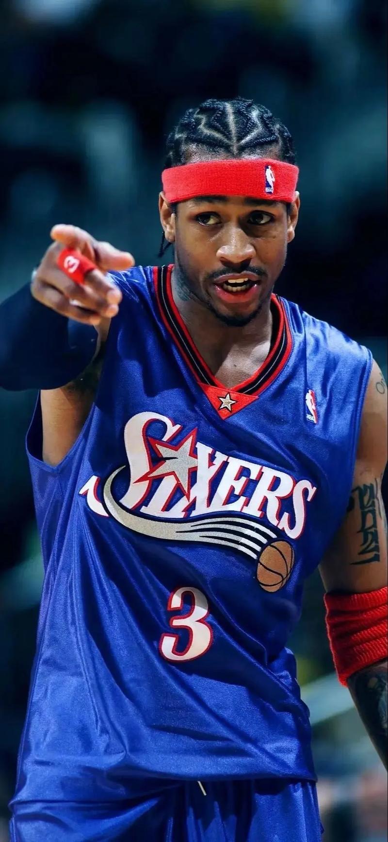 潘喜明打趣：我们训练压力比比赛大，比赛时听不见李导喊什么（潘喜明笑言：训练压力胜过比赛，场上几乎听不清李导指挥）