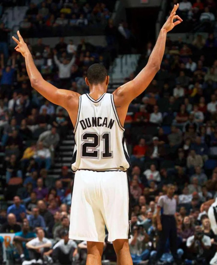 罗马诺：皇马退出科纳特争夺战，利物浦不会无限期等球员决定（罗马诺：皇马已退出科纳特竞逐，利物浦不再无限期等待球员决定）